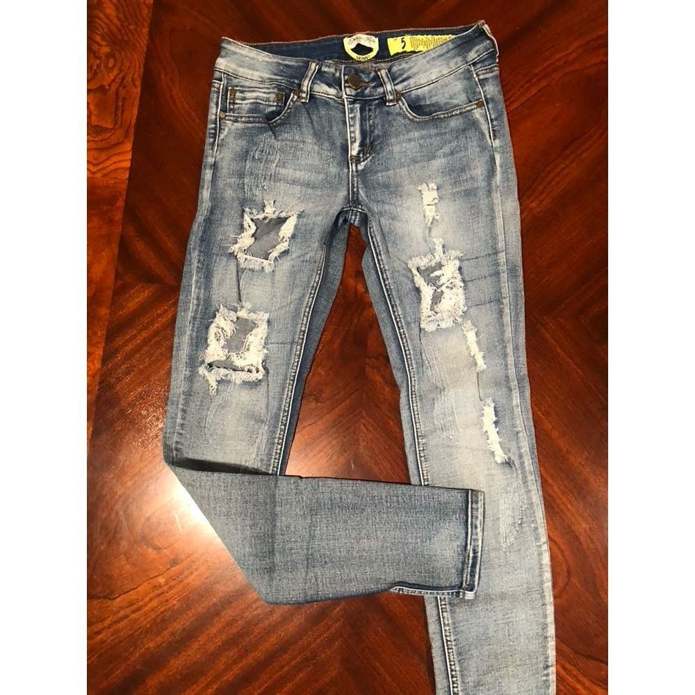 Indigo Rein Skinny Jeans Size 5 Light Wash Distressed Ripped Stretch denim